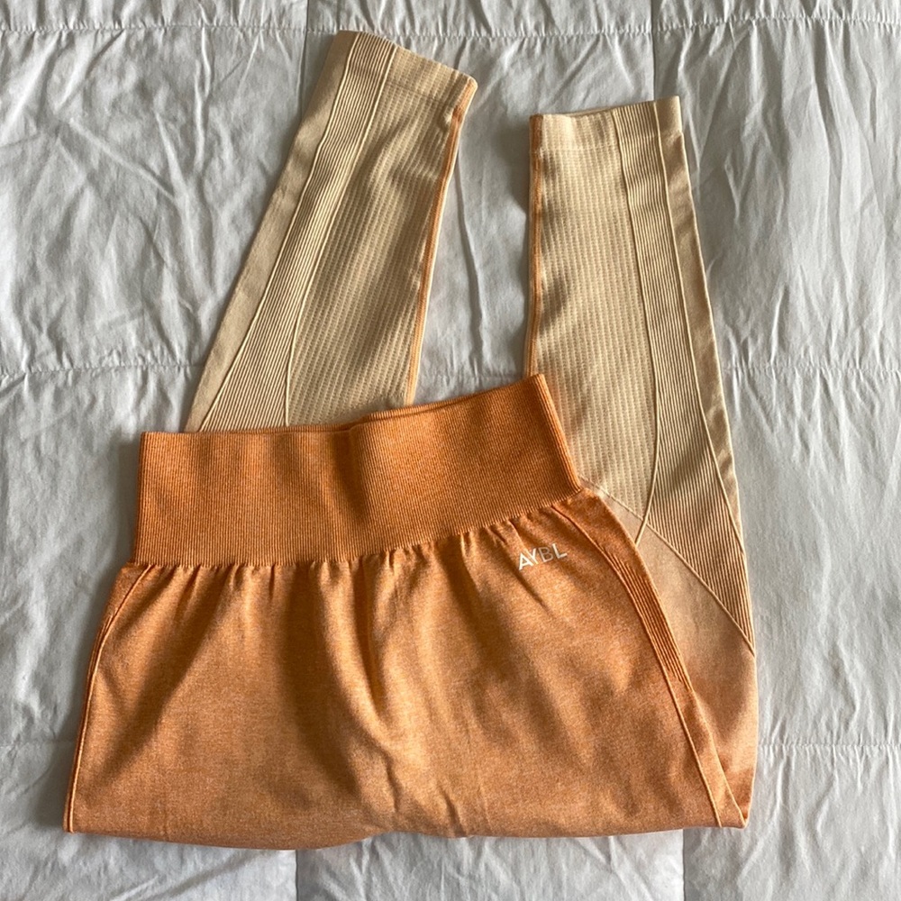 AYBL - Pulse Ombré Seamless Leggings